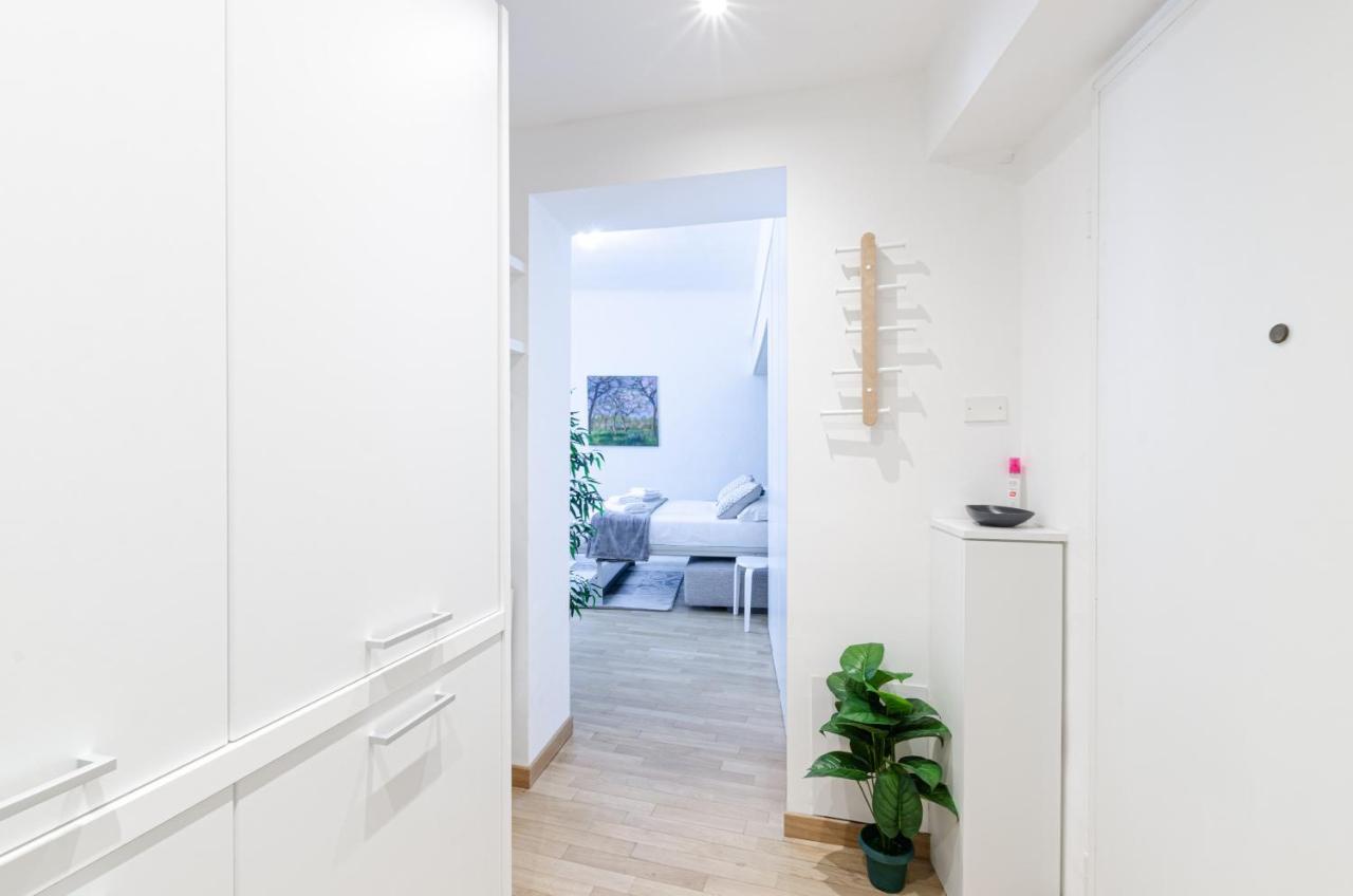 Design Apartment - Spadolini, Campus Bocconi Milan Luaran gambar