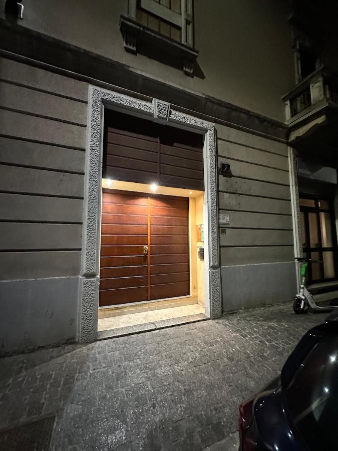Design Apartment - Spadolini, Campus Bocconi Milan Luaran gambar